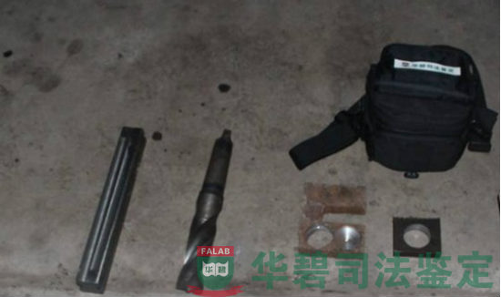 涉案机床样品外观图-取回后样品